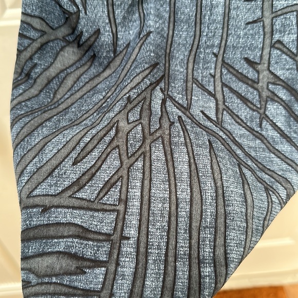 CAbi Beaded Tank Blouse- Size S - Picture 5 of 5